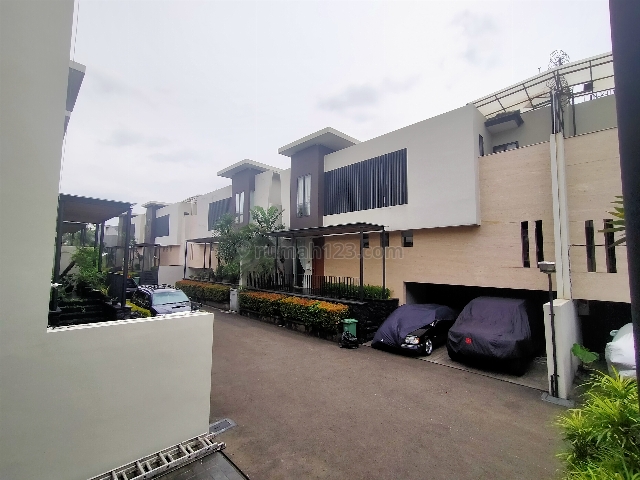 BEST PRICE!! TOWNHOUSE BERGAYA MODERN TROPICAL MINIMALIS DI CIPETE JAKARTA SELATAN, Cipete, Jakarta Selatan