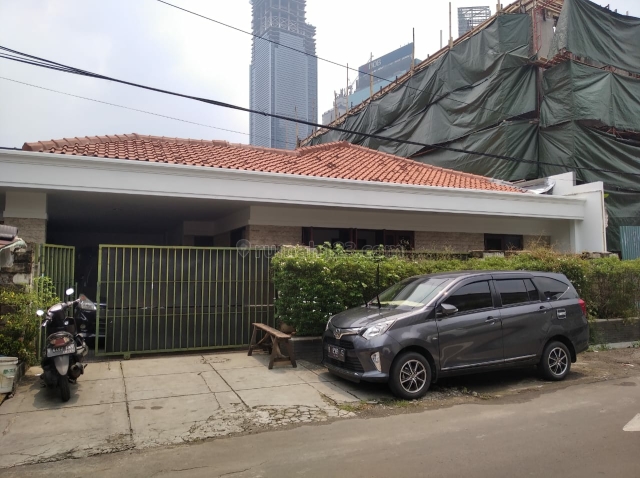 Rumah Strategis cocok untuk Kantor Jl. Kudus Menteng Jakarta Pusat, Menteng, Jakarta Pusat
