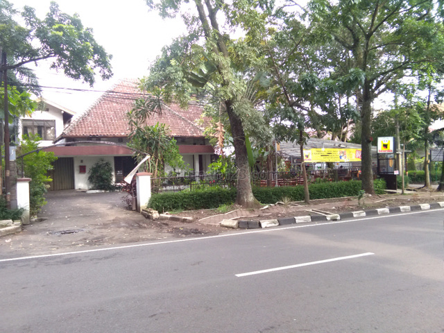 RUMAH TINGGAL DI TENGAH KOTA LOKASI STRATEGIS, Bandung Kota, Bandung