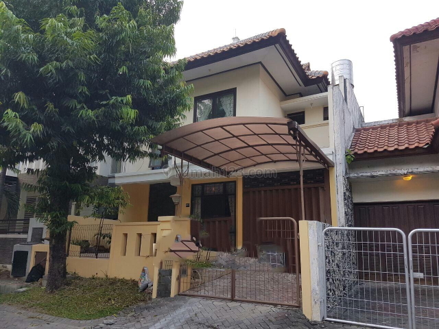 Graha Famili Blok PP - Rumah Graha Famili 2Man, Siap Huni, Graha, Surabaya