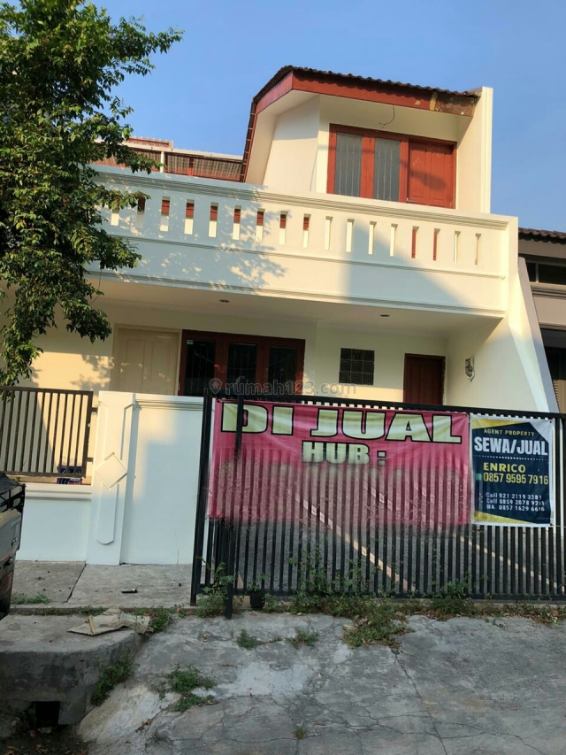 SSeD 093 : Rmh 3.5lt uk.8x18 m2 jln 2 mbl dlm gate per blok aman di Intercon, Intercon, Jakarta Barat