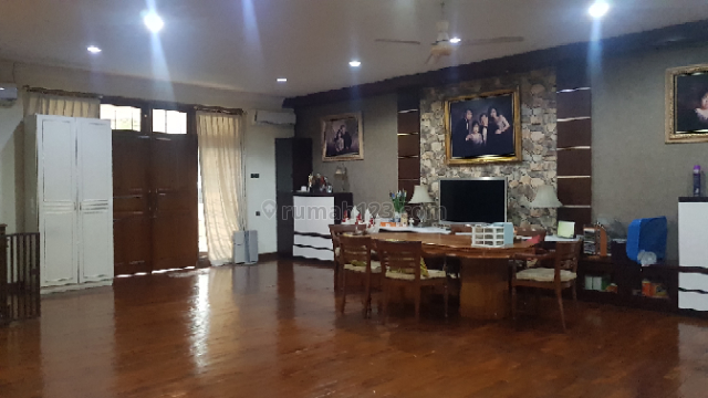 Rumah Luas Di Muara Karang, Selatan, Muara Karang, Jakarta Utara