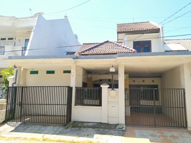 rumah Delta sari murah, selangkah ke sport club, Waru, Sidoarjo