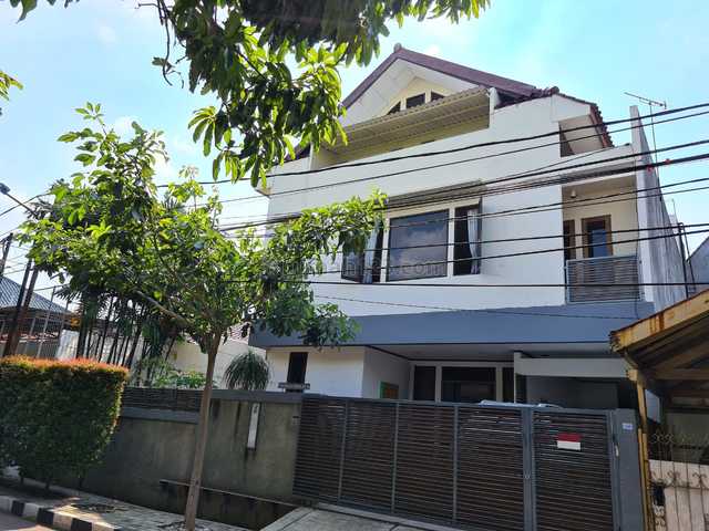 Rumah Flamboyan Raya Sunter Mas, Jakarta Utara, Sunter, Jakarta Utara
