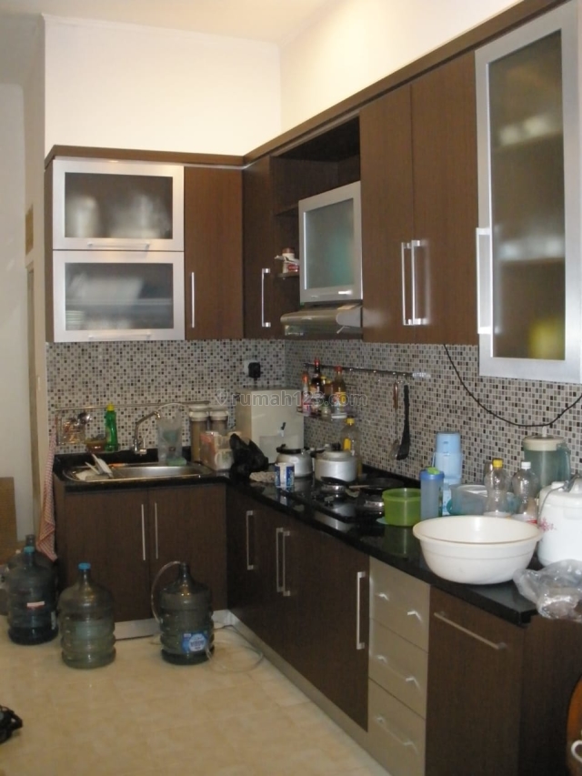 Rumah Sunter siap huni, Rapih, Jalan besar 082122772780, Sunter, Jakarta Utara