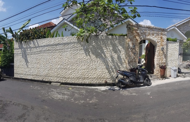 RUMAH GLOBAL VILLAGE TAMAN MUMBUL JIMBARAN BADUNG, BALI, Jimbaran, Badung