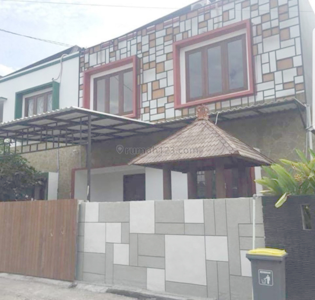 RUMAH CASA DE BALE TAMAN AMBENGAN JIMBARAN BADUNG, BALI, Jimbaran, Badung