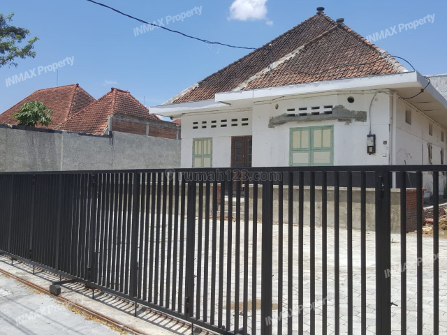Rumah Klasik Lokasi Premium Area Gunung-gunung, Cocok Untuk Guest House/Resto, Gunung-gunung, Malang