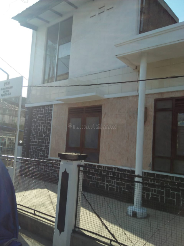 JARANG Rumah Pusat Kota Bandung Cantik sekali, Gardu Jati, Bandung