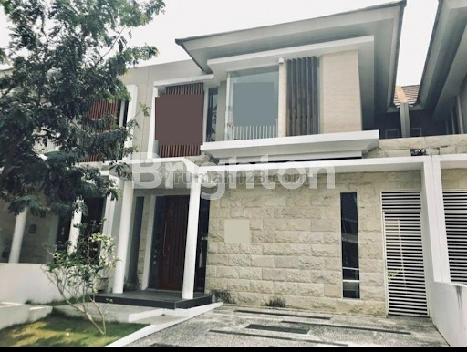 CEPAT RUMAH BARU GREENLAKE CITRALAND, Citraland, Surabaya