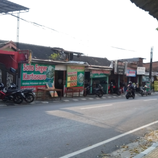 rumah usaha super strategis di Ungaran kota, Ungaran, Semarang