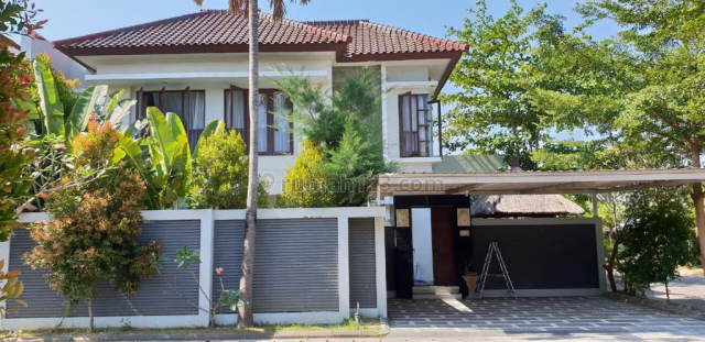 Rumah mewah di Bale mansion residence. jl Sunset road. Kuta, Kuta, Badung