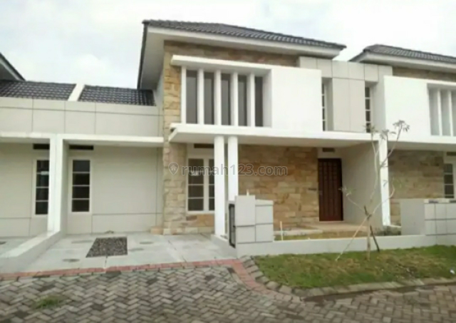 Rumah Minimalis Baru Gress Puri Surya Jaya Cluster Valensia Spring, Gedangan, Sidoarjo