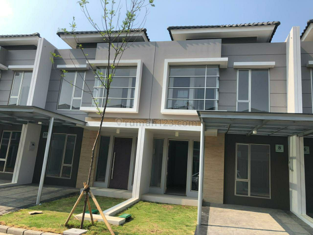 Rumah golf island cluster harmony lokasi strategis dan nyaman, Pantai Indah Kapuk, Jakarta Utara