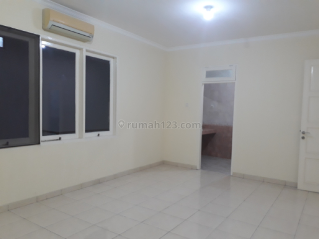 Rumah siap huni, Daan Mogot, Jakarta Barat