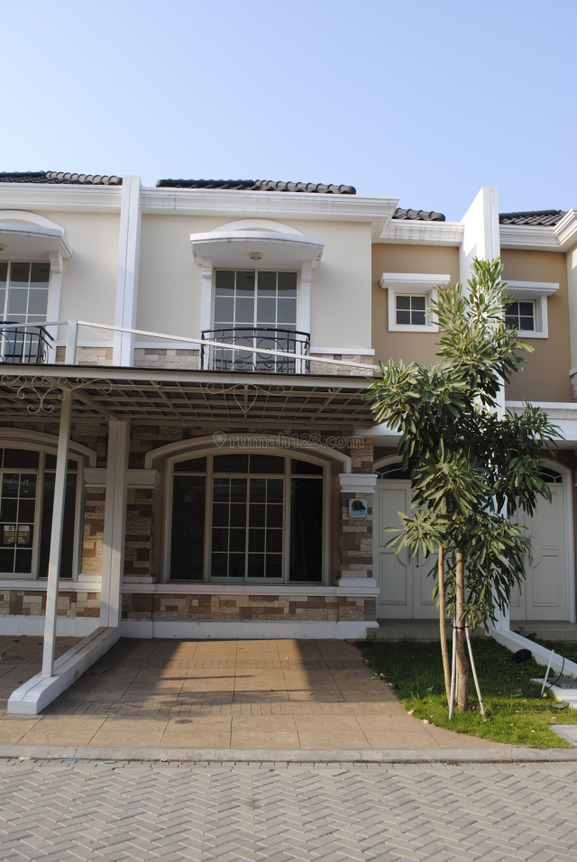 Rumah di Green Lake CIty , Cluster Eropa Uk.6x15m2 , Hrg: 55 Jt/thn, Green Lake City, Jakarta Barat