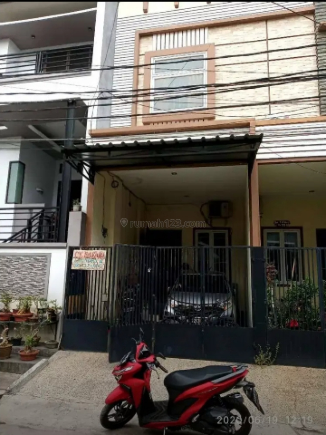 Rumah muara karang, Muara Karang, Jakarta Utara