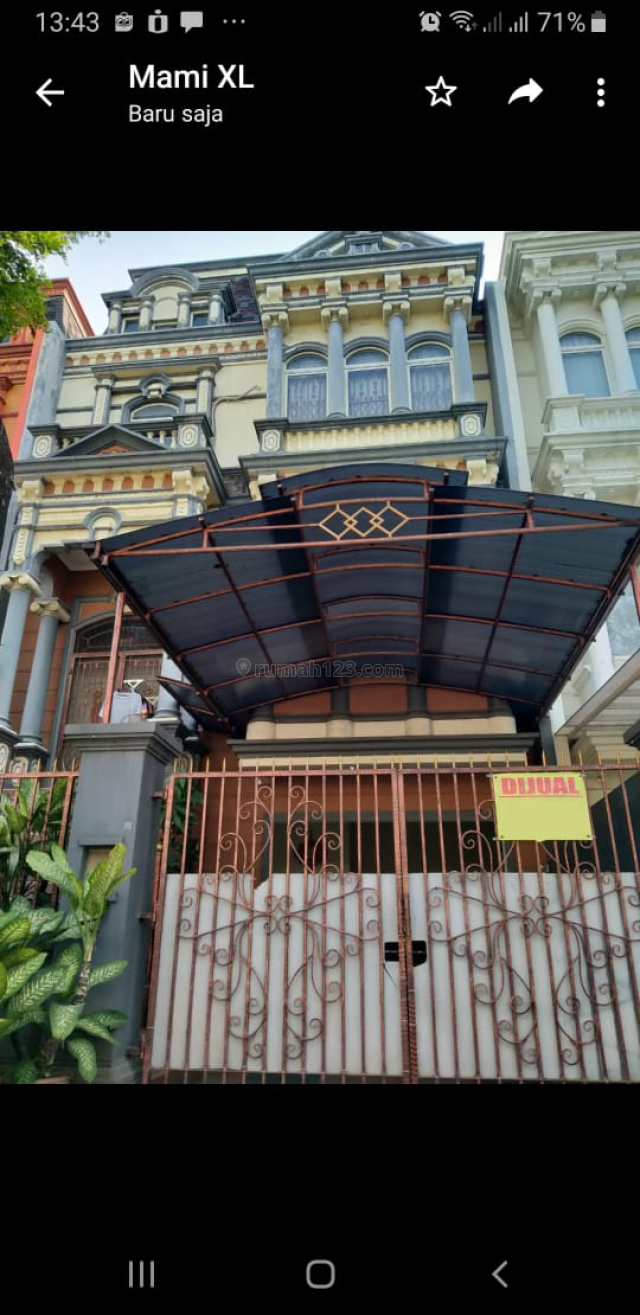 Rumah 3 Lantai di Pantai Indah Kapuk, Pantai Indah Kapuk, Jakarta Utara