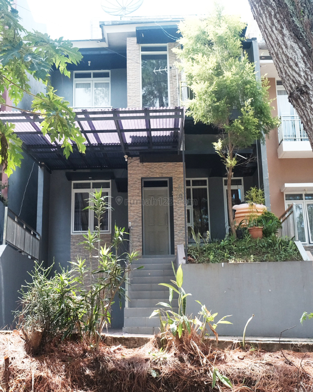 Rumah Murah di Komplek Elite Cipageran, Cimahi, Cimahi Tengah, Cimahi