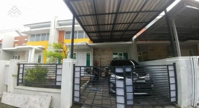 0X23 - Green Semanggi Mangrove cluster Osbornia Minimalis One Gate dekat Raya Merr, Gununganyar, Surabaya