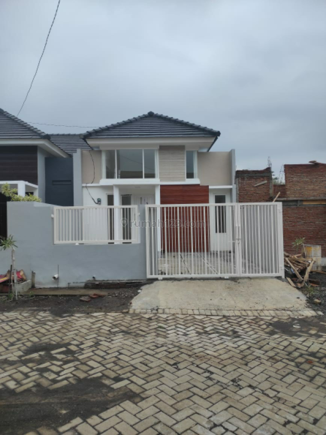 rumah murah Dinoyo Malang kota, Dinoyo, Malang