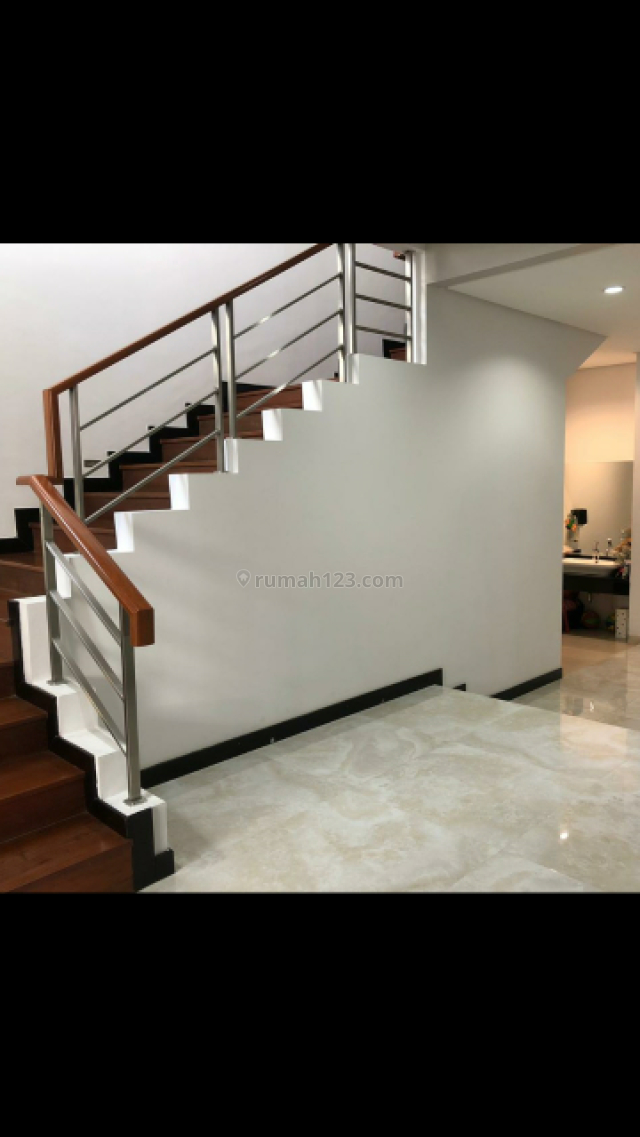 Rumah cluster + pool gandaria jakarta selatan, Gandaria, Jakarta Selatan
