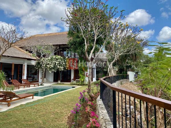 Villa Cantik di Komplek Villa Karma Jimbaran, Jimbaran, Badung