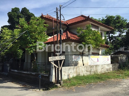 RUMAH LAMA DI AREA KUTA FAMILY MERTANADI KEROBOKAN, Kerobokan, Badung