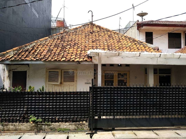 Rumah Tua Harga Murah lokasi strategis di grogol(GRG18), Grogol, Jakarta Barat