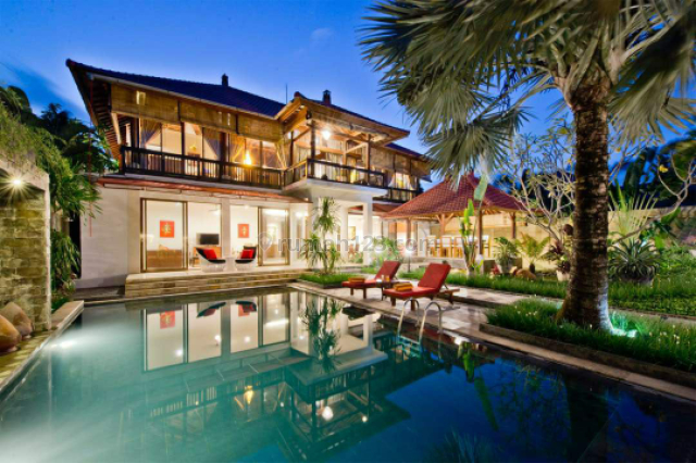 villa murah di canggu dkt pantai fins beach brawa, Canggu, Badung