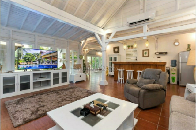 Villa 6 Kamar Seminyak Area, Seminyak, Badung