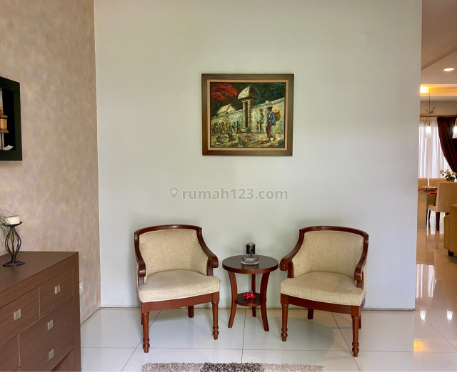 Rumah Cantik Siap Huni, Pondok Indah, Jakarta Selatan