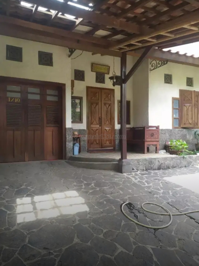 Rumah asri di cilandak dekat citos., Cilandak, Jakarta Selatan