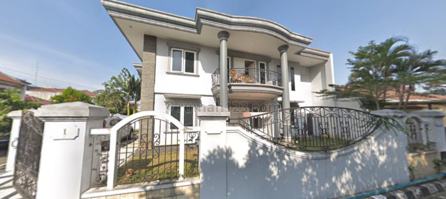 Rumah Hook View Taman Luas Akses Langsung Jl. Raya TB.Simatupang, Dalam Komplek, Harga Nego, TB Simatupang, Jakarta Selatan