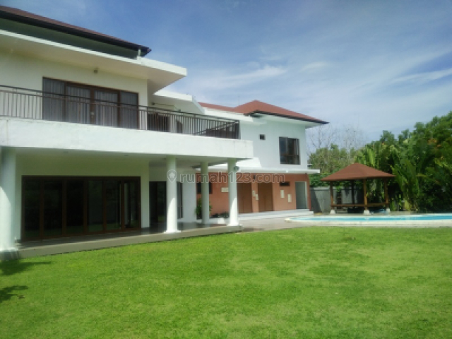 Beautiful villa with Golf course view and Lift in Pecatu Indah Resort Pecatu Jimbaran,Kuta selatan,Badung Bali, Pecatu, Badung