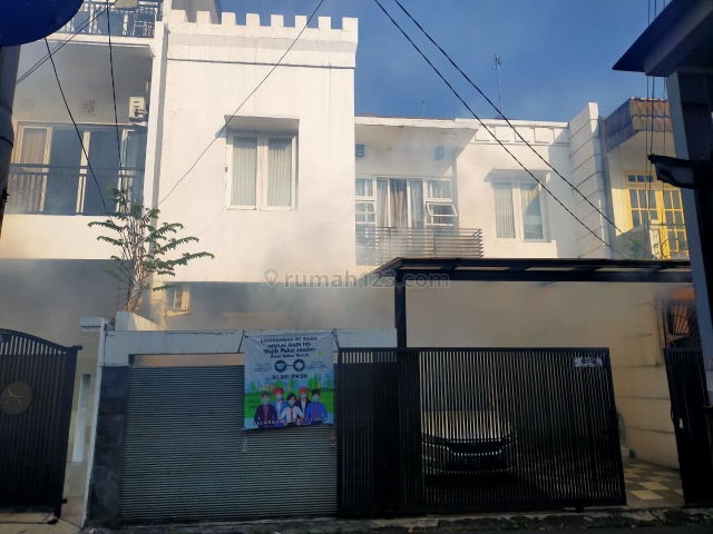 Rumah Minimalis furnished, Tebet, Jakarta Selatan