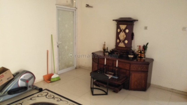 Rumah di Muara Karang, Muara Karang, Jakarta Utara