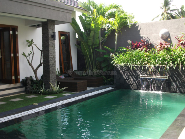 Villa Minimalis Lokasi Pererenan Canggu, Canggu, Badung
