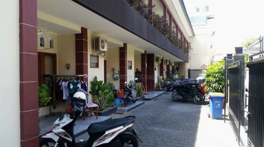 Kost elite di Tuban Kuta , 16 kamar - Kondisi full terisi, Kuta, Badung