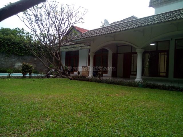 Beautiful House In Kemang For Expatriat and Others " The Price Can Be Negotiable ", Kemang, Jakarta Selatan