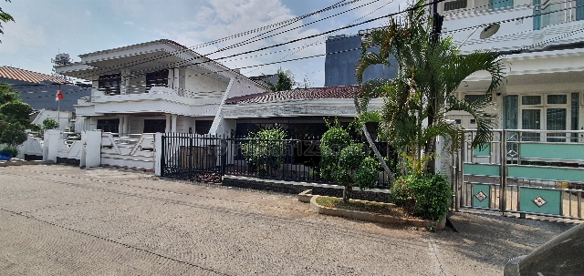 JARANG ADA!! rumah lama hitung tanah ja 24juta/meter nego!!, Pluit, Jakarta Utara