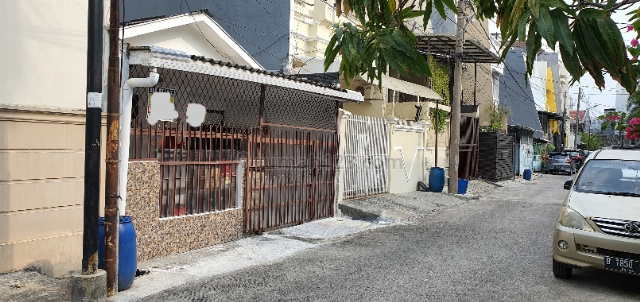 MURAH!! 6 x15m2 SIAP HUNI rapi dan terawat!! 1,5lantai, Muara Karang, Jakarta Utara