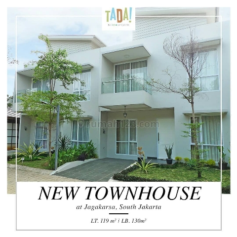 Townhouse Exclusive ada Kolam Renang 5 Kamar LT/LB :119/130 Dekat Tol SImatupang dan Jalur Busway, Jagakarsa, Jakarta Selatan