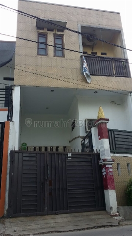 Rumah 2 Lantai Poris Cipondoh, Cipondoh, Tangerang