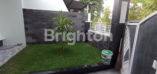 Rumah cantik baru renov super mewah Kahuripan Nirwana, Sidoarjo, Sidoarjo