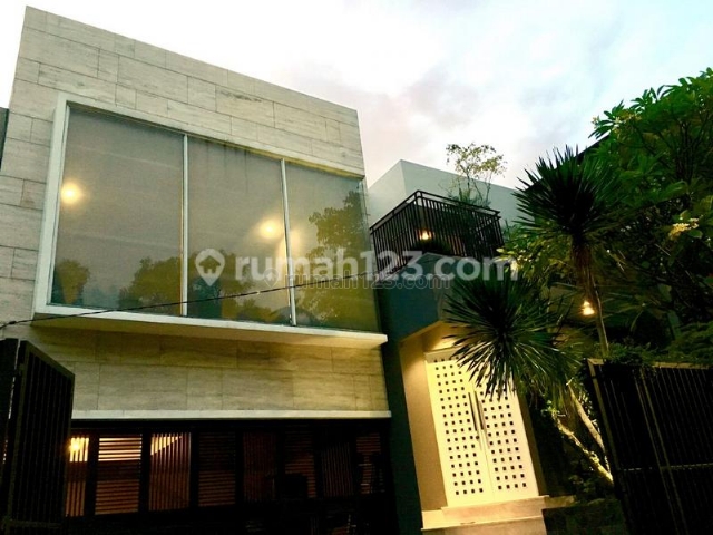 Rumah Modern, Lux, Baru Renovasi plus pool di Jl. Haji Naim, , Cipete, Jakarta Selatan, Cipete, Jakarta Selatan