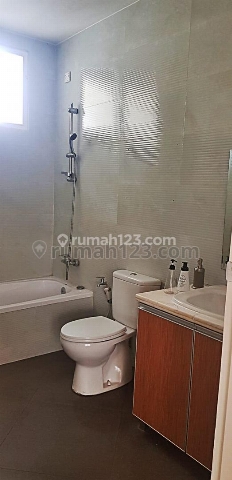 Rumah dalam Cluster Senayan Bintaro, Sektor 9, Bintaro, Jakarta Selatan