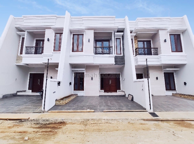 Rumah Cantik Lokasi Strategis Dekat Toll Jagakarsa Jakarta Selatan, Jagakarsa, Jakarta Selatan