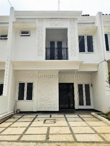 Hunian 2 Lantai Dekat Area CBD Simatupang Jagakarsa Jakarta Selatan, Jagakarsa, Jakarta Selatan