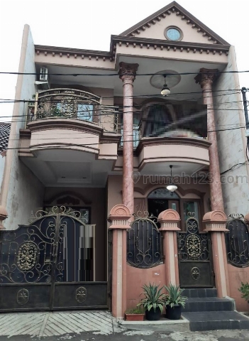 Rumah Bagus dan Terawat siap huni 2Lantai dengan Luas 7x14 type 4KT di Green Garden Rorotan Cilincing Jakarta Utara, Rorotan, Jakarta Utara